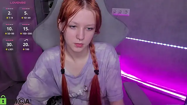 Emma Dusk online show from 05-16-26, 12:18
