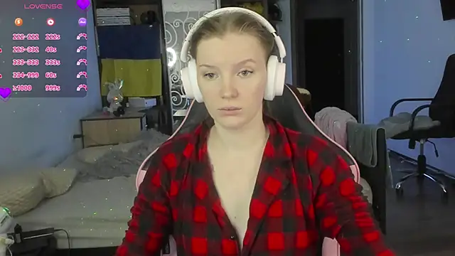 Mary Blu online show from 01-06-26, 03:10