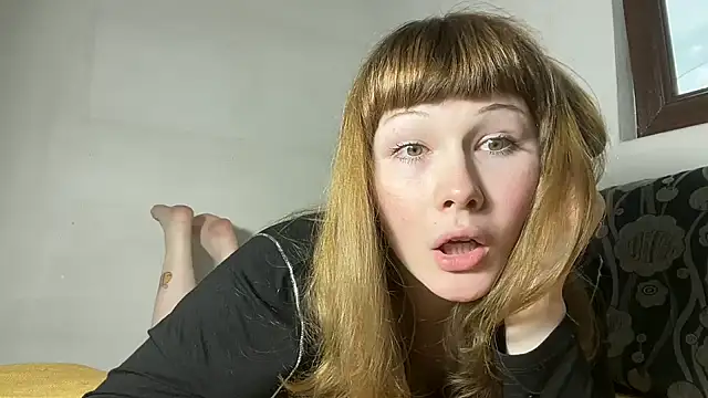 AlexaGudz online show from 05-28-26, 02:25