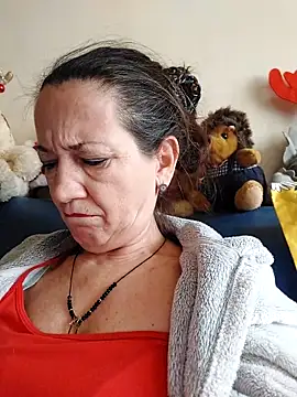 anayss17 online show from 03-28-26, 01:43