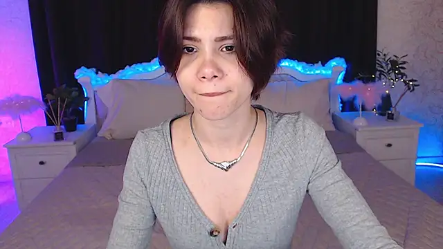 llittle-peachh online show from 03-11-26, 04:02