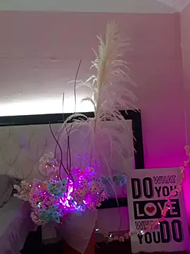 Emily Roussee online show from 03-24-26, 11:37