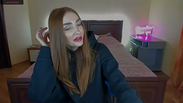 Snapshot of foxy_lisa1 chatting on 03-03-26, 03:18 foxy lisa1 online show from 03-03-26, 03:18