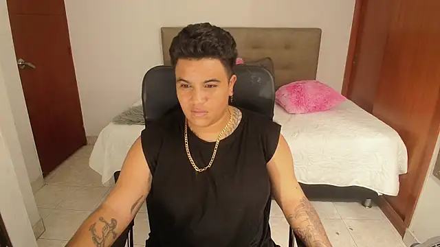 Snapshot of Mathias_ftm chatting on 03-02-26, 11:33 Mathias ftm online show from 03-02-26, 11:33