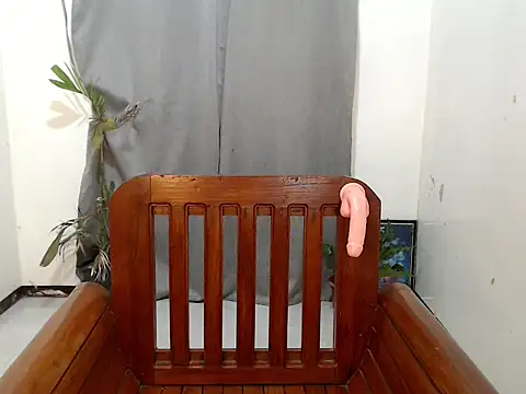 Snapshot of rainexox1 chatting on 04-22-26, 06:20 rainexox1 online show from 04-22-26, 06:20