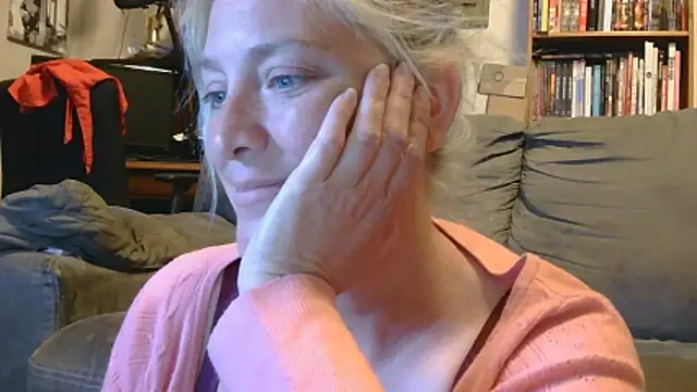 MistyMountains96 online show from 06-02-26, 03:41