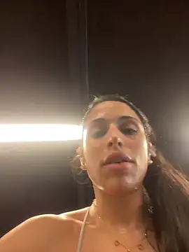sweetwanda online show from 05-23-26, 03:27