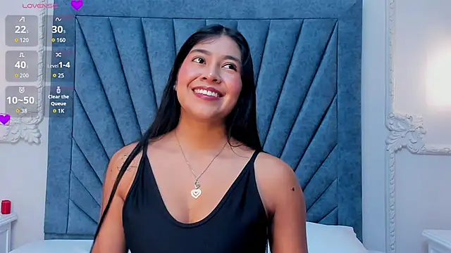 Leandra-Johnson online show from 04-20-26, 01:47