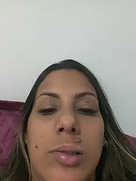 kifanyy online show from 04-17-26, 02:03