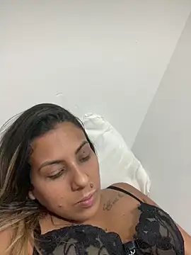 kifanyy online show from 05-19-26, 01:56