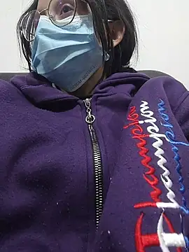 Naomimolie online show from 03-24-26, 11:04