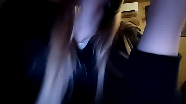 Snapshot of pinkpinkpinkpinkdoll chatting on 05-03-26, 10:27 pinkpinkpinkpinkdoll online show from 05-03-26, 10:27
