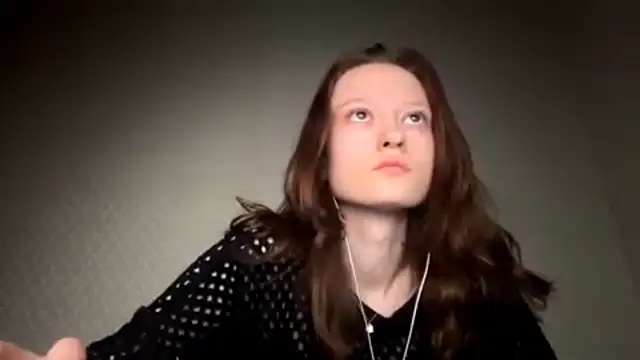 Snapshot of HousedMud chatting on 03-02-26, 09:43 HousedMud online show from 03-02-26, 09:43