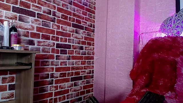 Denise Diaz online show from 04-14-26, 03:56