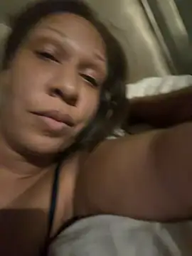 Snapshot of TrustMySoles chatting on 03-29-26, 12:54 TrustMySoles online show from 03-29-26, 12:54