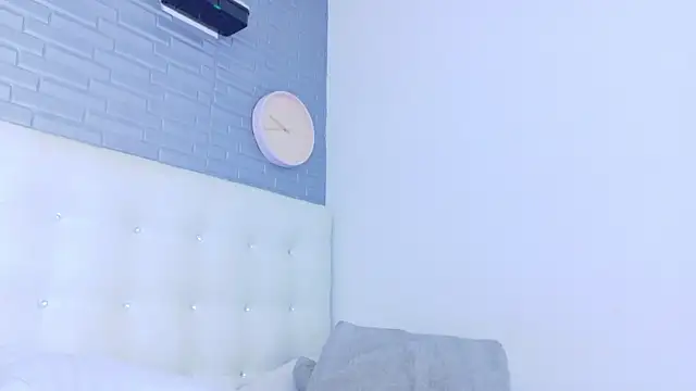 pervert shydoll1 online show from 05-14-26, 03:13