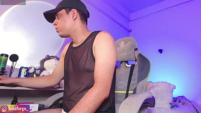 Lukaforge online show from 04-17-26, 06:38