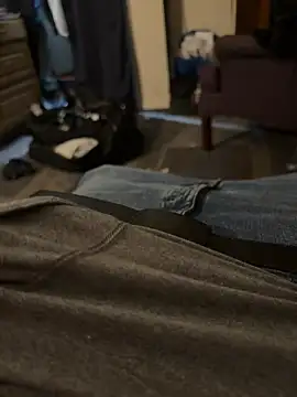 Laszloooor online show from 03-03-26, 04:07