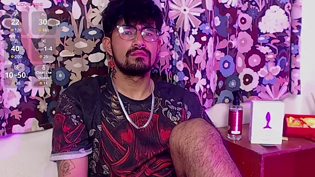 Snapshot of kcleiton chatting on 03-03-26, 06:08 kcleiton online show from 03-03-26, 06:08