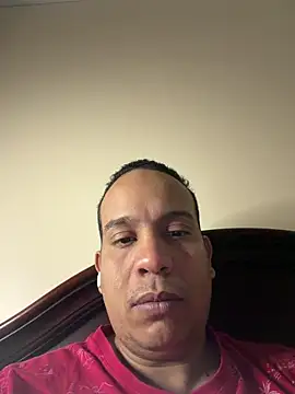 Snapshot of latinocaliente94 chatting on 03-03-26, 06:41 latinocaliente94 online show from 03-03-26, 06:41