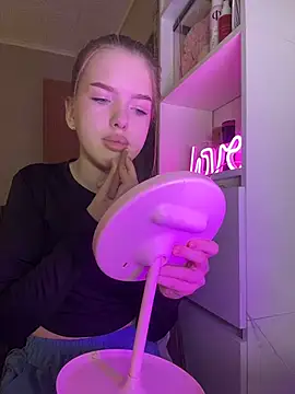 KayShaw online show from 03-07-26, 02:52