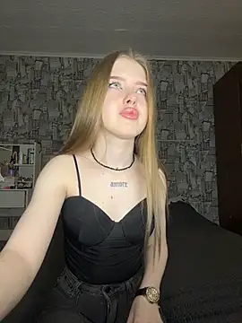 KayShaw online show from 04-04-26, 04:55