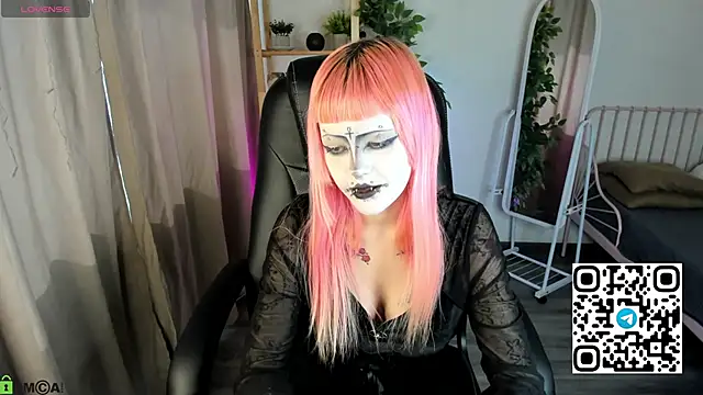 Necucuby online show from 04-11-26, 08:07