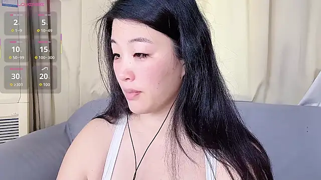 Snapshot of Tavie1744 chatting on 07-06-26, 11:07 Tavie1744 online show from 07-06-26, 11:07