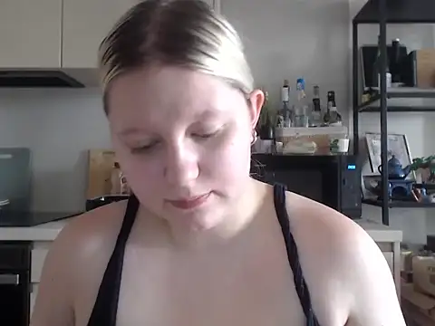Snapshot of LenaSecret19 chatting on 06-29-26, 10:15 LenaSecret19 online show from 06-29-26, 10:15