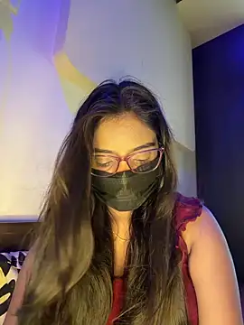 Snapshot of nikki_catz chatting on 06-14-26, 02:09 nikki catz online show from 06-14-26, 02:09