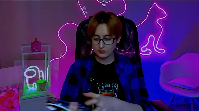 LixeLuna online show from 04-04-26, 06:33