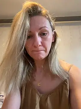 Secret Ladyx online show from 03-28-26, 05:40