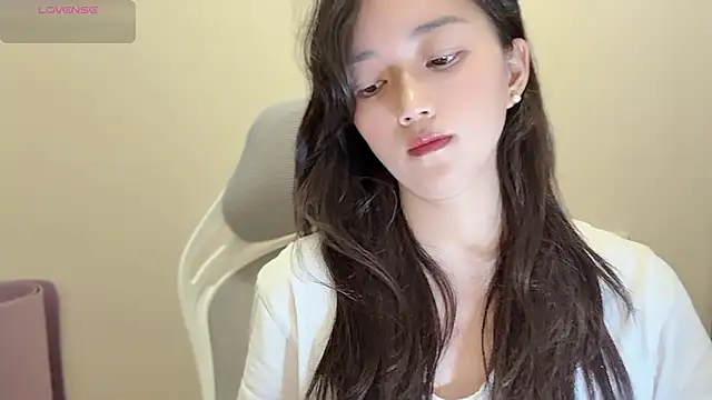 jinxiyao01 online show from 06-18-26, 02:10