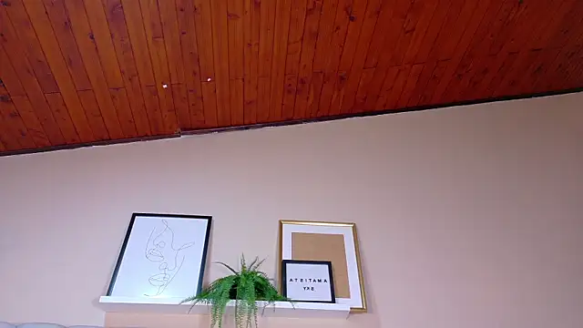 AmatistaSky   online show from 04-10-26, 11:37