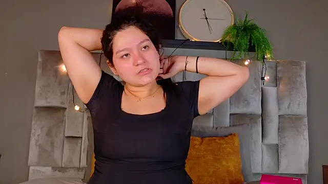 Snapshot of AmatistaSky__ chatting on 06-27-26, 10:31 AmatistaSky online show from 06-27-26, 10:31