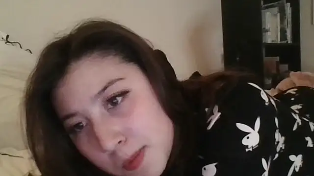 Silverbabyyy2007 online show from 04-11-26, 07:45