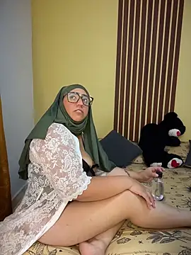 Chandra Yusef online show from 03-16-26, 11:42