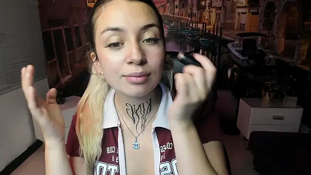 Tamaraa velez online show from 04-08-26, 09:04