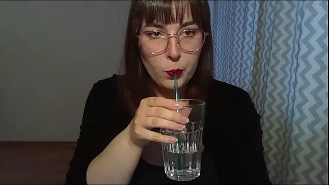 Snapshot of ClaraHard chatting on 06-15-26, 05:48 ClaraHard online show from 06-15-26, 05:48