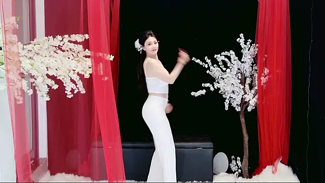 Banana-Milk69 online show from 04-21-26, 01:42