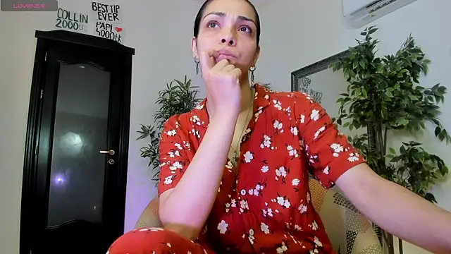 Snapshot of Cheerishh chatting on 06-23-26, 10:02 Cheerishh online show from 06-23-26, 10:02