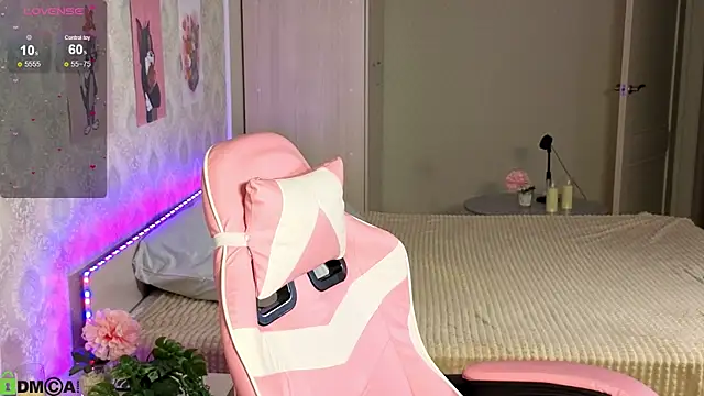 Snapshot of Sugar_Kitten12 chatting on 06-18-26, 01:50 Sugar Kitten12 online show from 06-18-26, 01:50