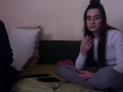 chiara-mario online show from 04-17-26, 04:43