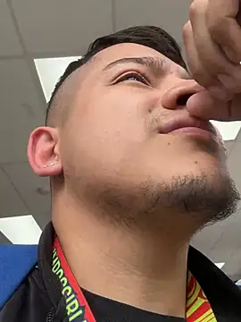 OliverTabordaa online show from 03-12-26, 05:52