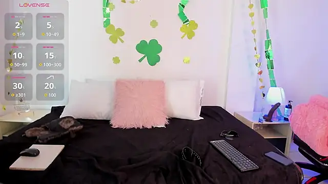 Eve-01 online show from 03-17-26, 07:28