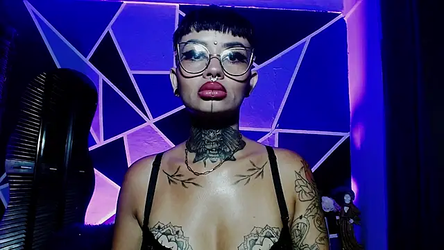 Sol Baker online show from 04-03-26, 10:24