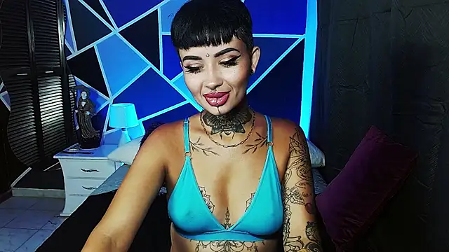 Sol Baker online show from 04-17-26, 03:42