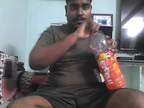Snapshot of Foxboy65 chatting on 05-08-26, 07:30 Foxboy65 online show from 05-08-26, 07:30