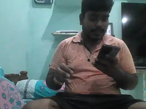 Snapshot of Foxboy65 chatting on 05-25-26, 06:58 Foxboy65 online show from 05-25-26, 06:58