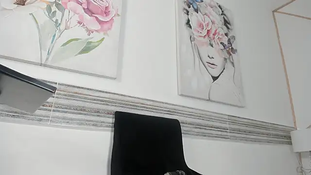 kristen-thomson online show from 07-07-26, 06:47